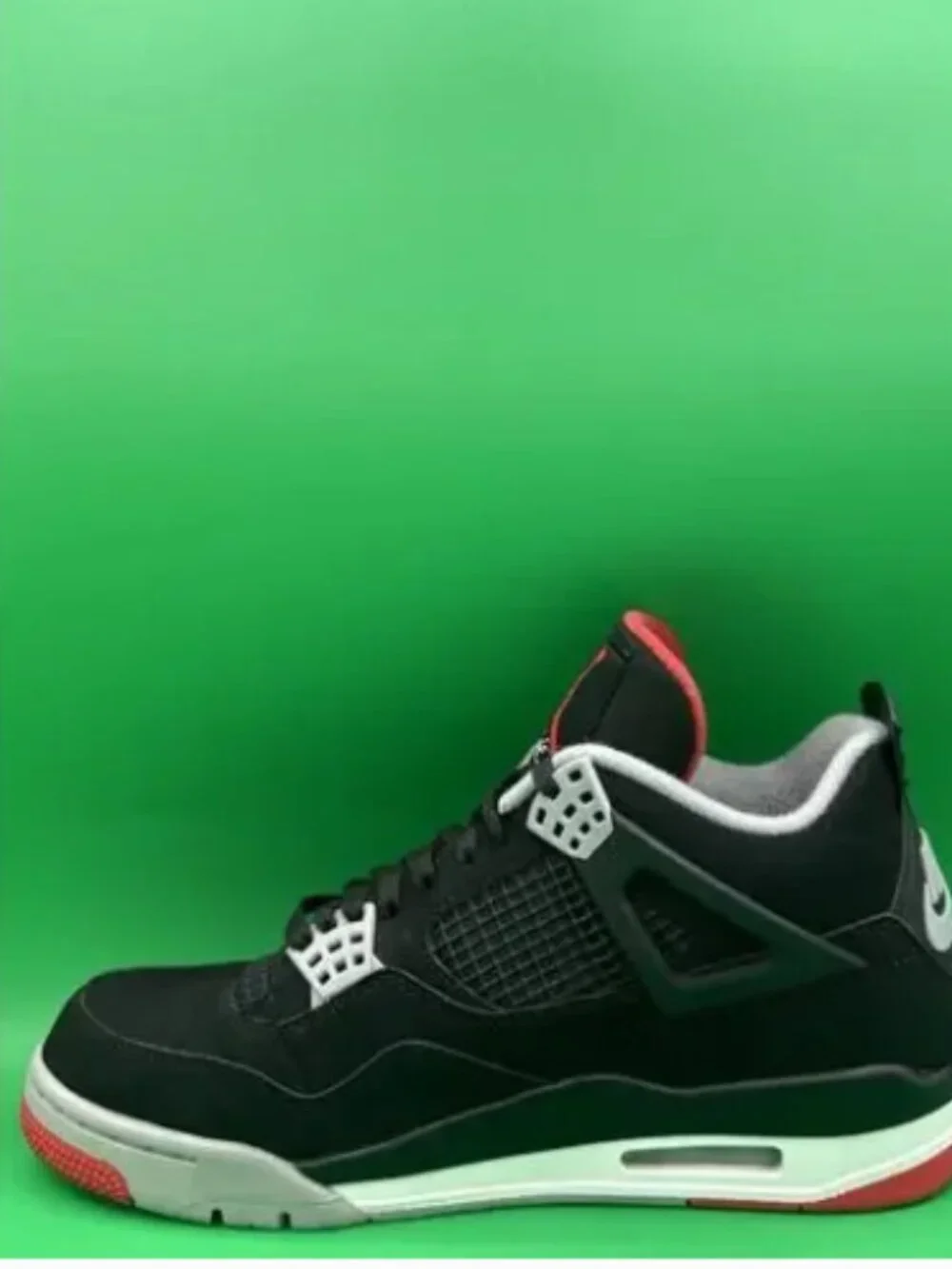 Air Jordan 4 Retro “Bred”